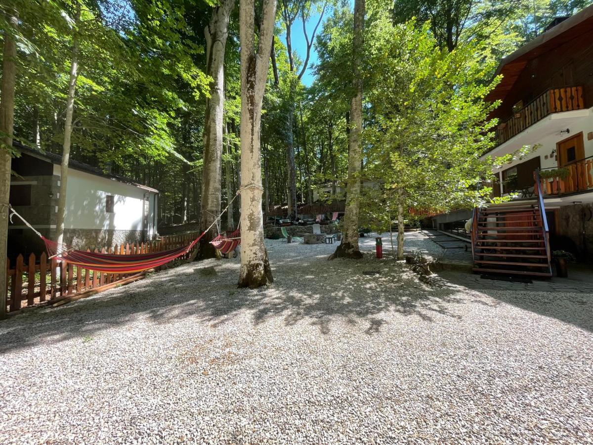 Ferienwohnung Chalet I Folletti Abbadia San Salvator Exterior foto